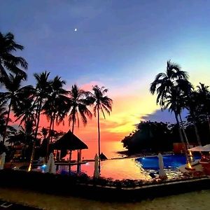 Bugnaw Si-E Beach Resort